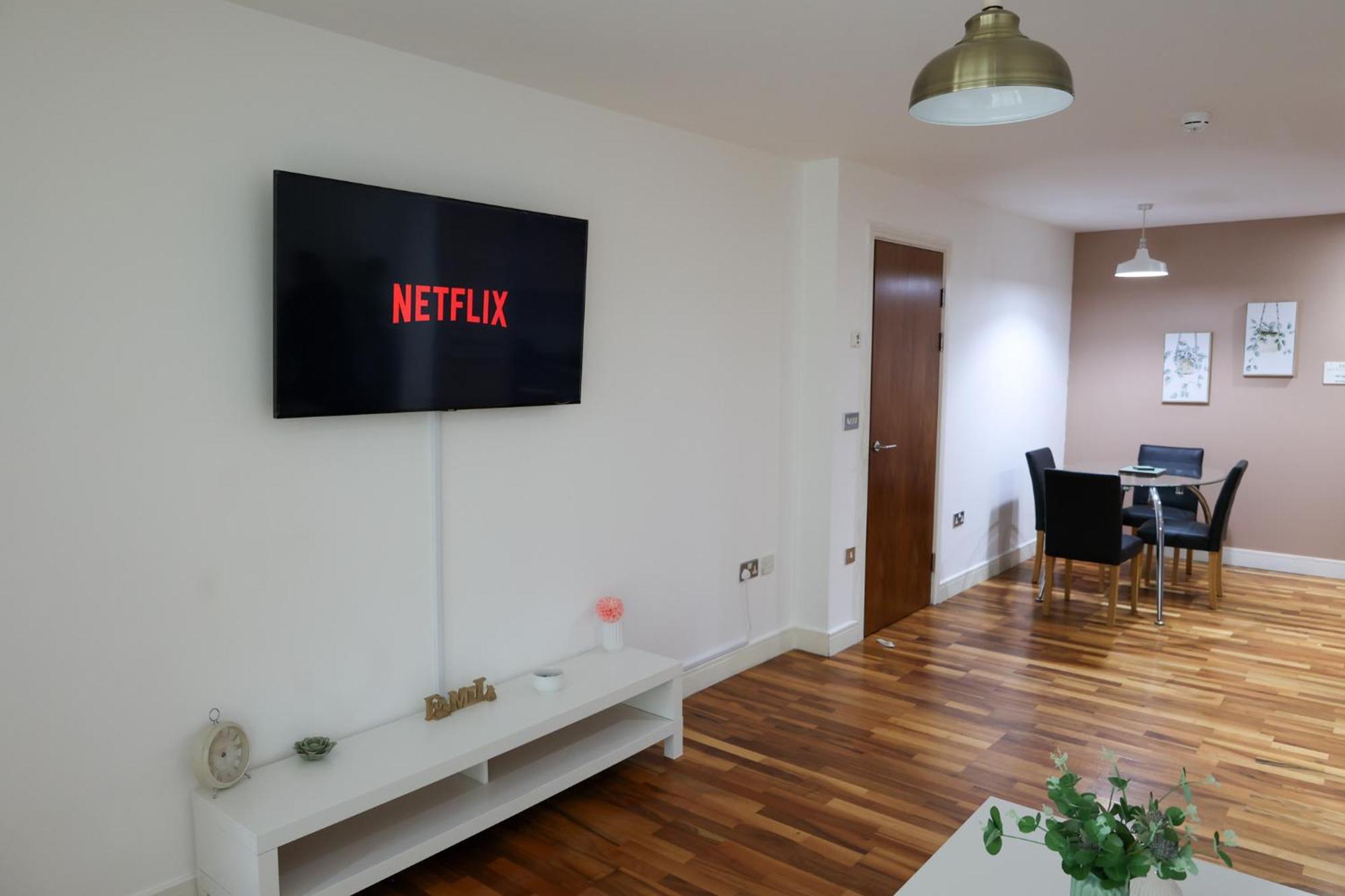 Centrally Located 1Br Apt Near Edg Cricket, University Of Bham, Priory Hospital & Cannon Hill Park Birmingham Eksteriør billede